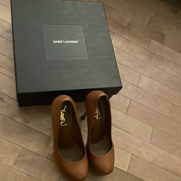 Saint Laurent classic brown pump - Picture 2 of 4